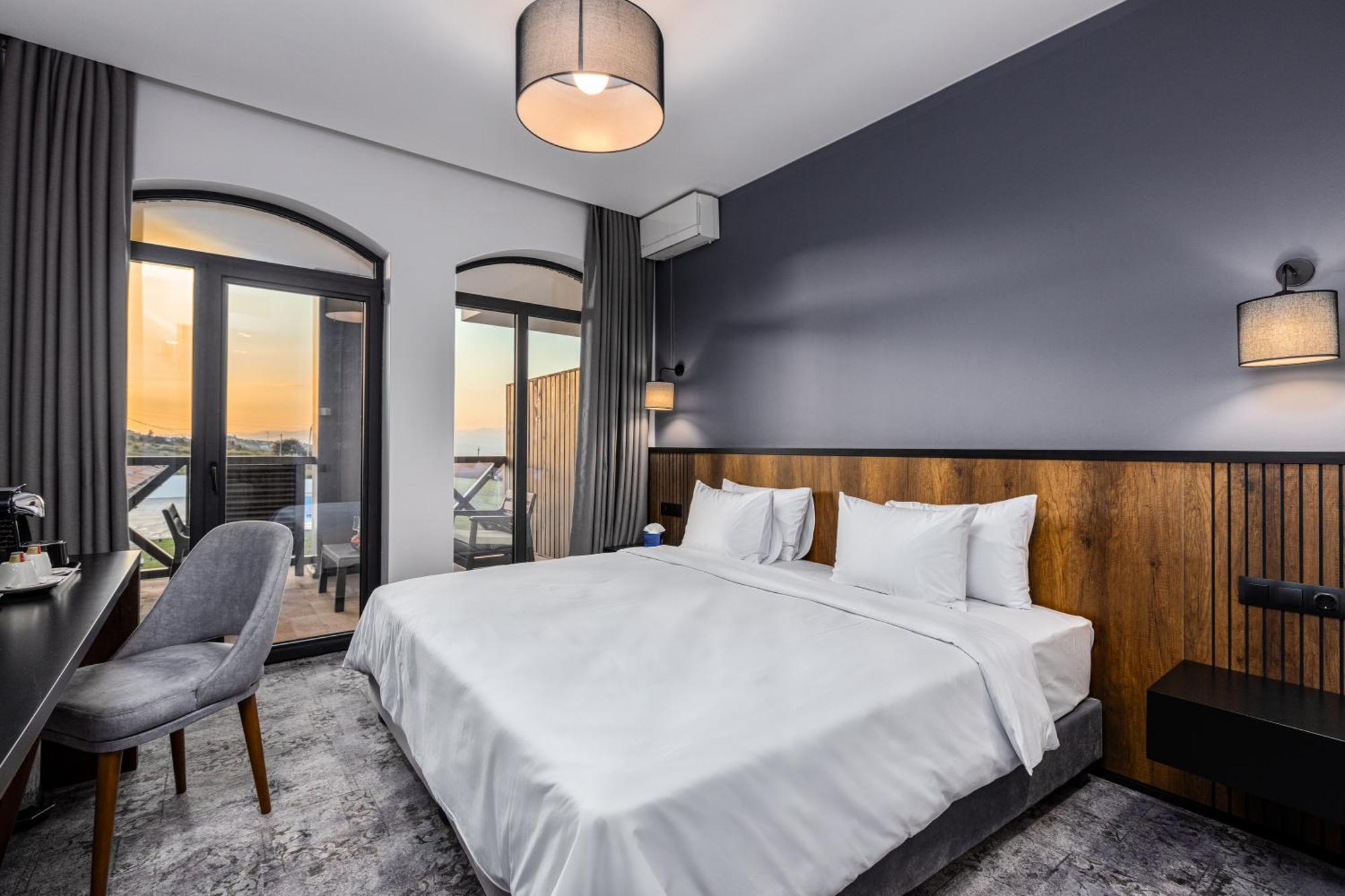 Hotel Qvevrebi Telavi Ngoại thất bức ảnh