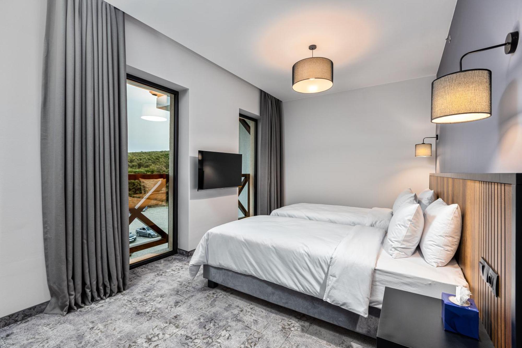 Hotel Qvevrebi Telavi Ngoại thất bức ảnh