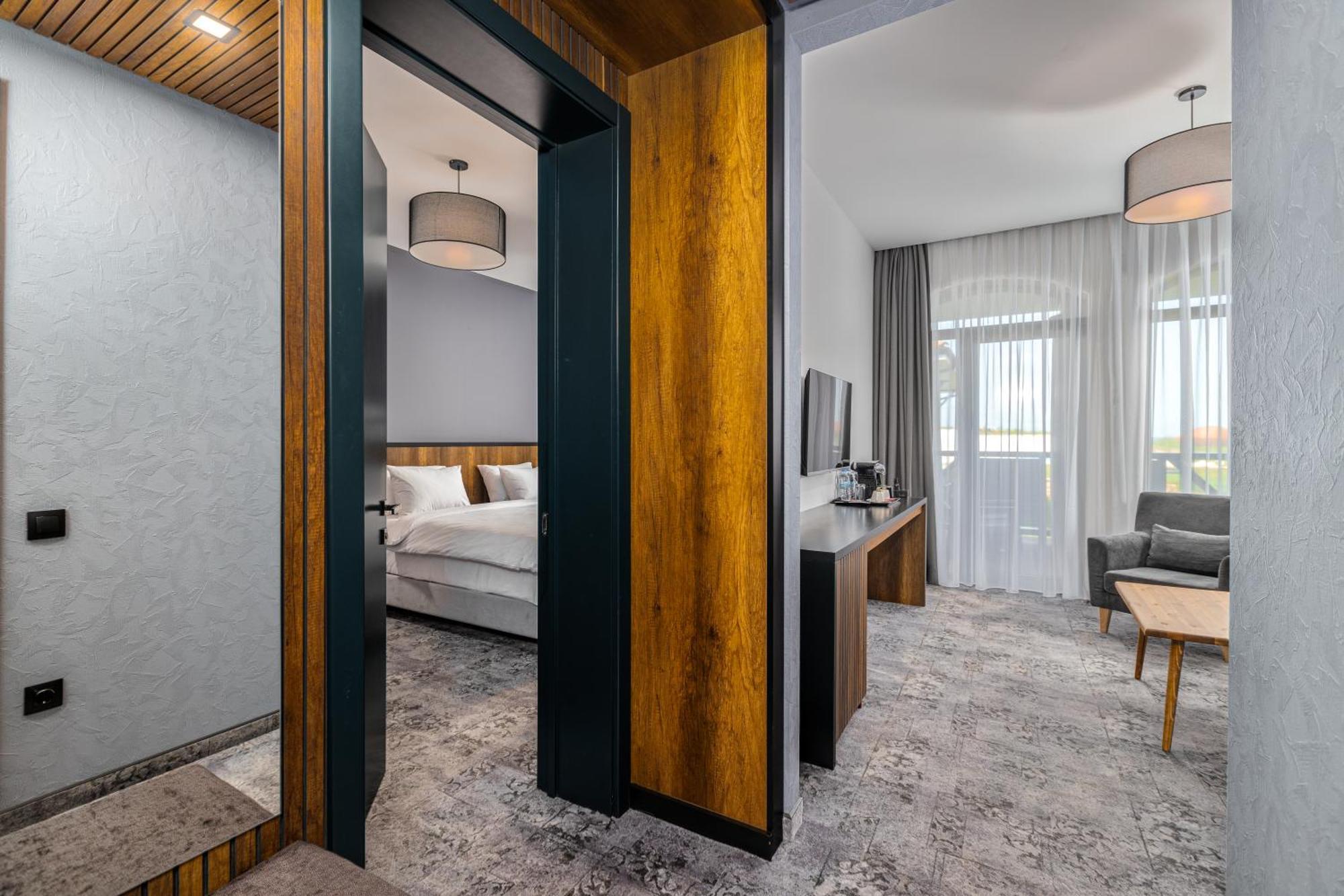 Hotel Qvevrebi Telavi Ngoại thất bức ảnh