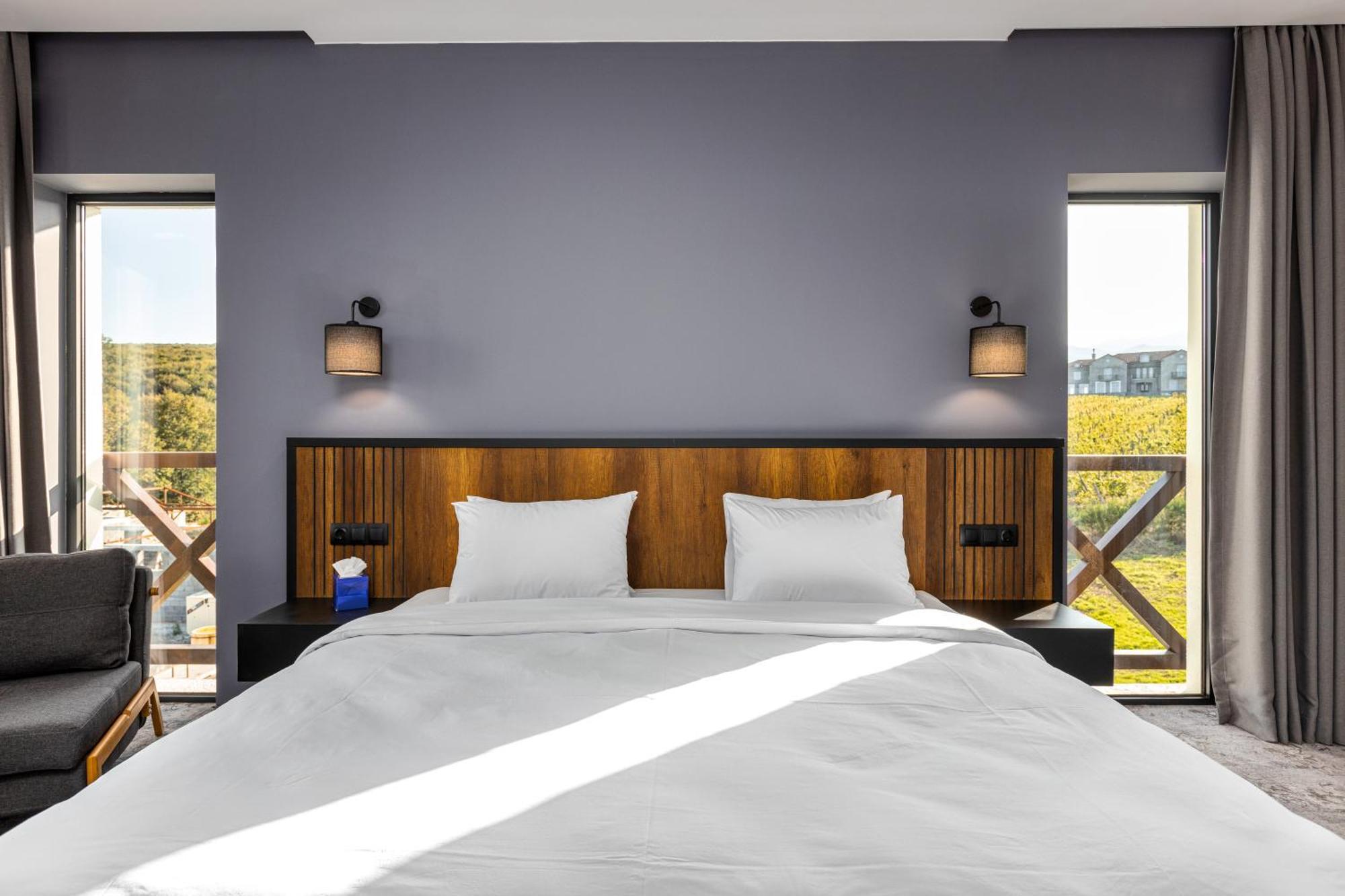 Hotel Qvevrebi Telavi Ngoại thất bức ảnh