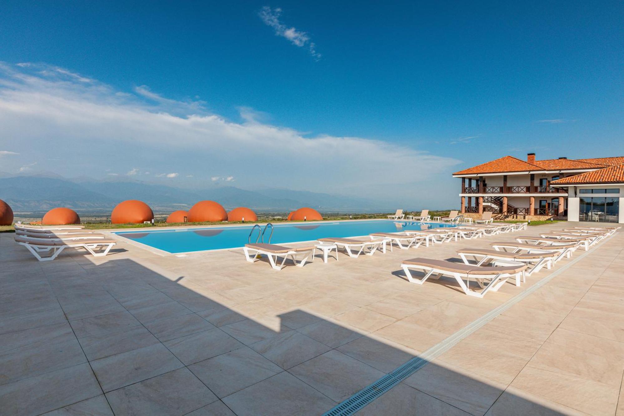 Hotel Qvevrebi Telavi Ngoại thất bức ảnh