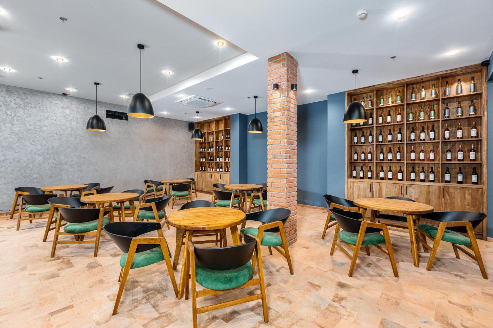 Hotel Qvevrebi Telavi Ngoại thất bức ảnh